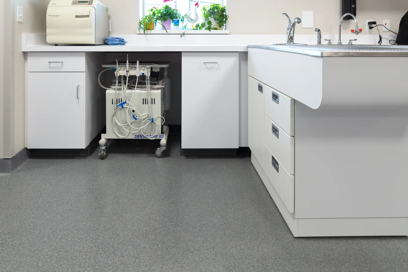 Matrix epoxy floor